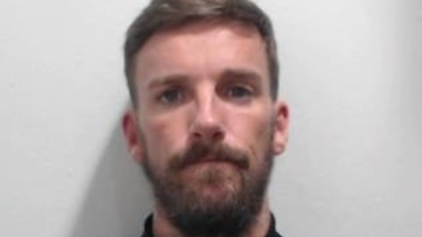 Drugs courier who dumped nearly £1m of cocaine during police chase ordered to repay thousands