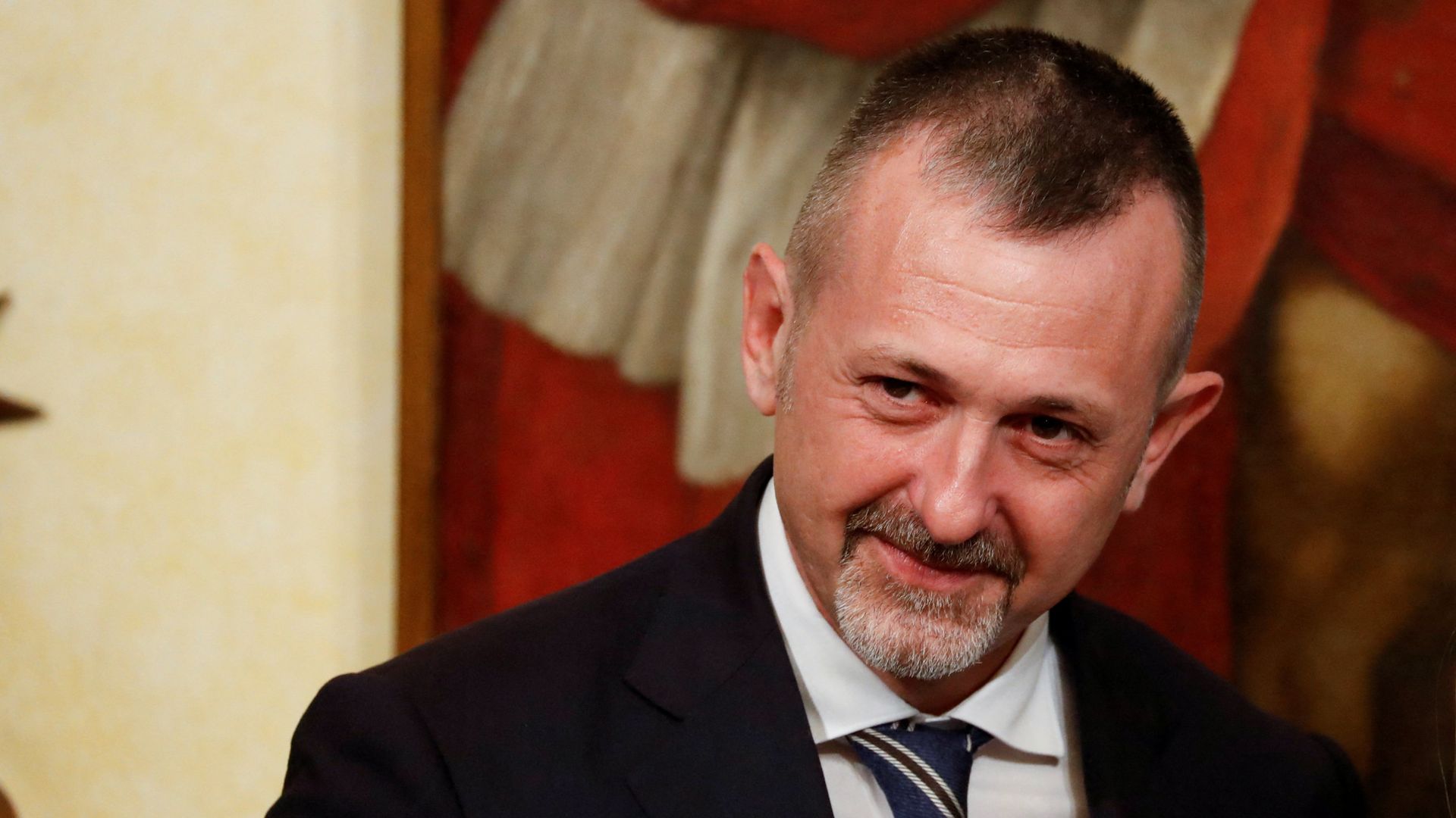 Italian politician resigns over stake in mafia-linked restaurant