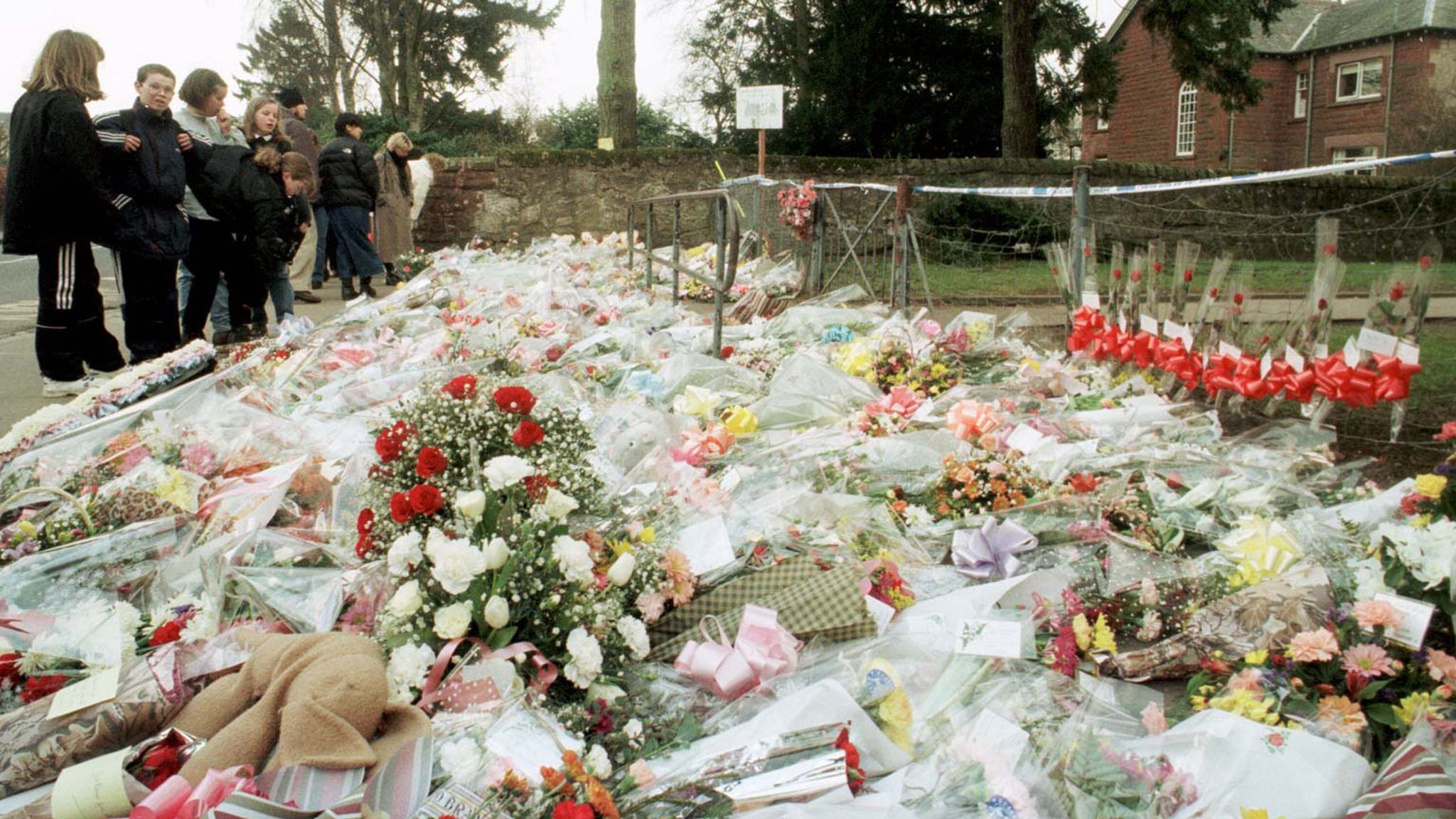 Fury as Restore Britain leader Rupert Lowe describes Dunblane tragedy ...