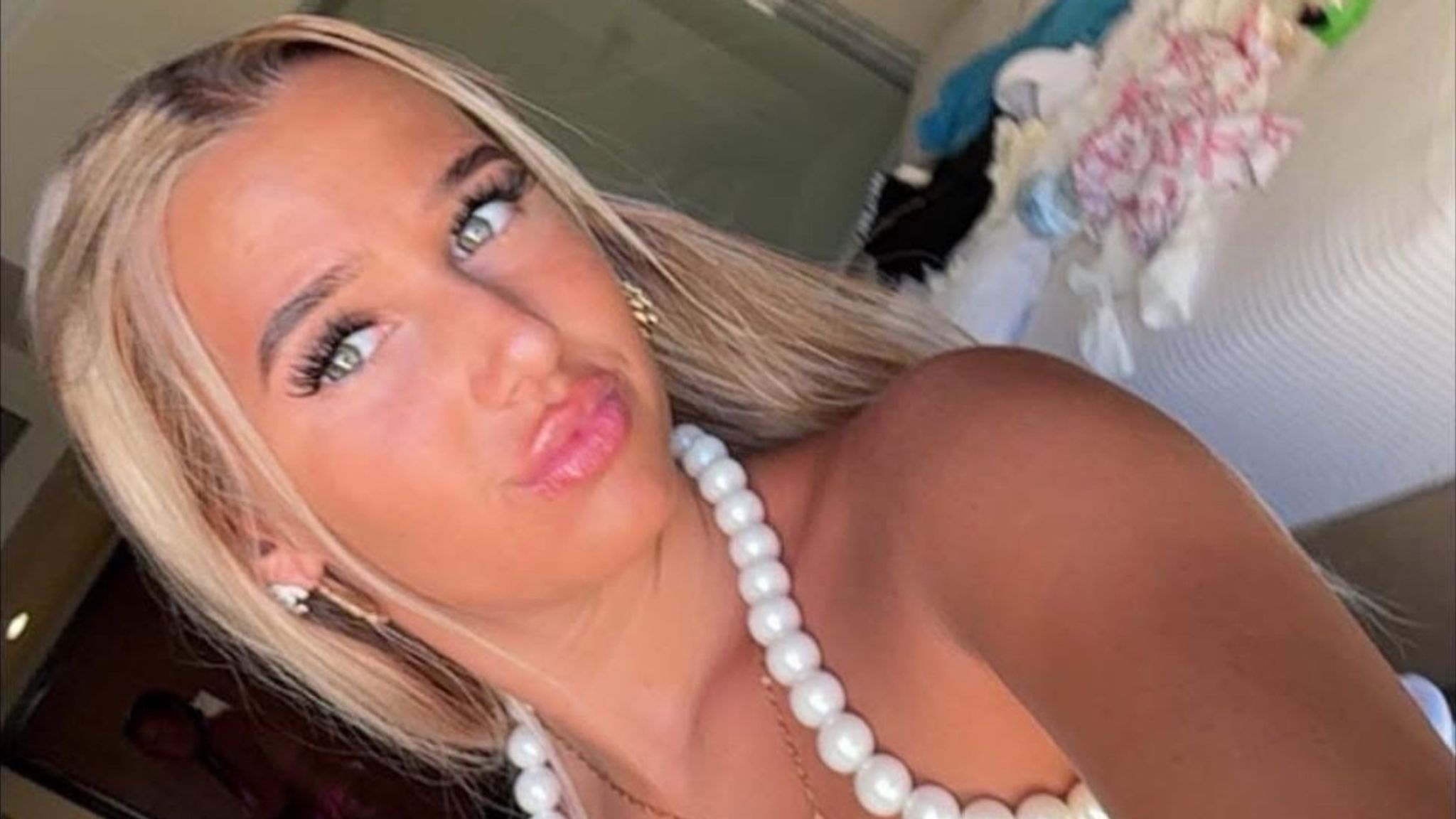 Family pay tribute to stabbing victim Chloe Watson Dransfield - as police  make fresh arrest | UK News | Sky News