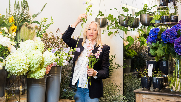 Florist and founder of Snapdragon Edinburgh, Catherine Traynor, arranging flowers