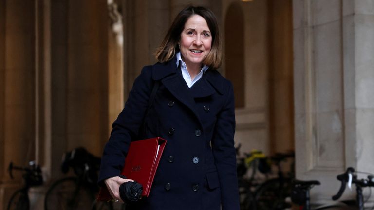 Plans to let AI firms use music without permission abandoned by government