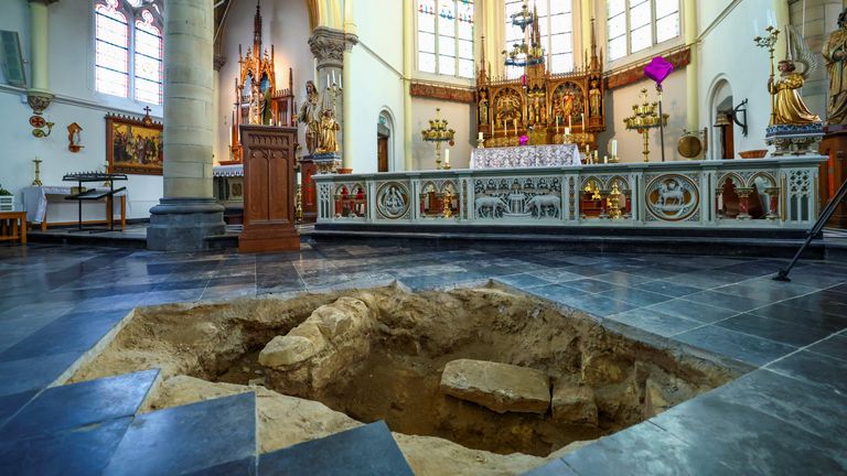 Skeleton of Real-Life Musketeer d'Artagnan Possibly Found in Dutch Church