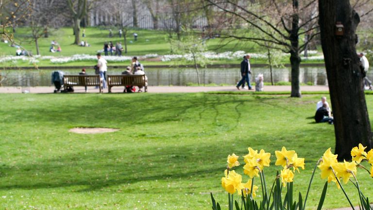 UK Weather: Temperatures Could Soar to 21C as Sunshine Arrives