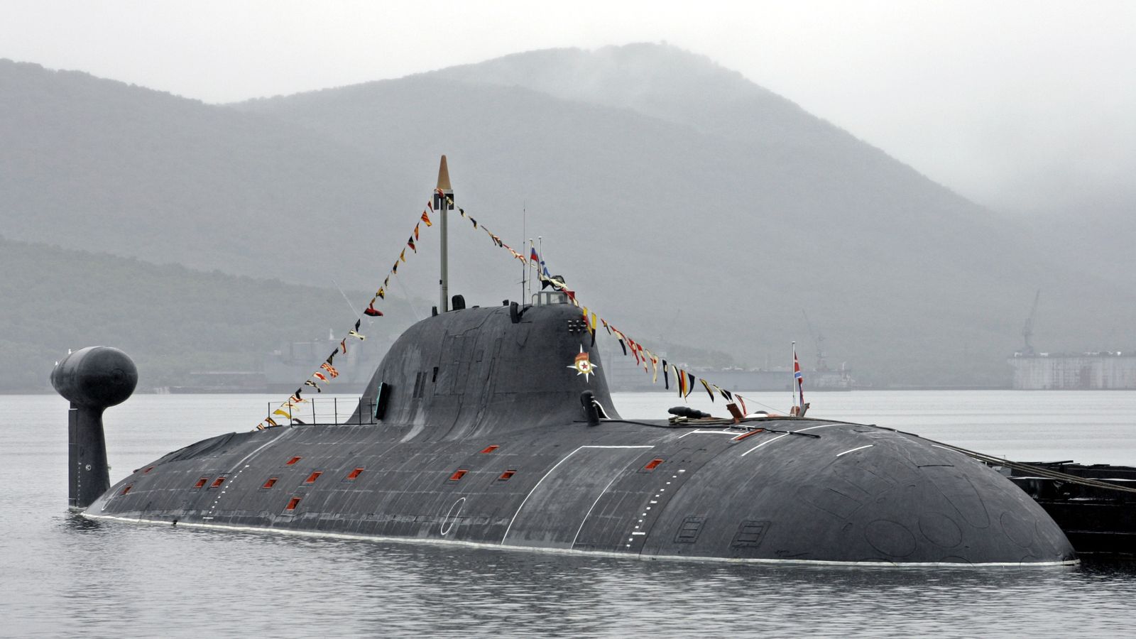 Three Russian submarines targeted UK cables, defence secretary says