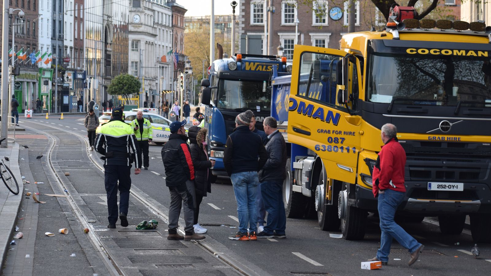 Irish government announces measures to ease fuel crisis after days of protests