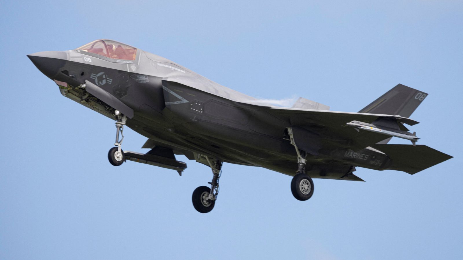 Iran war latest: US jet 'shot down', Iranian media claims; report says ...