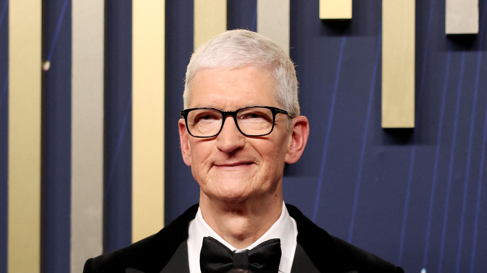 Tim Cook to step down as Apple CEO - as tech giant names successor