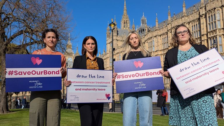 Beth Dedman (left) and Ashleigh Eccles (right) came to parliament to meet with MPs about the issue last month. Pic: Mummy's Star.