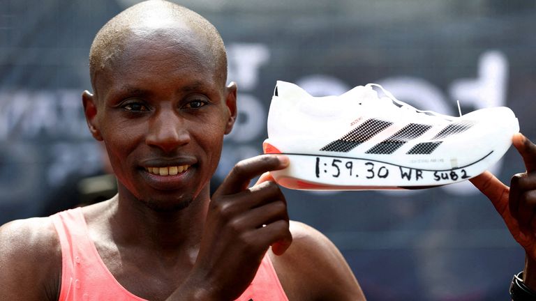 Sebastian Sawe wrote "WR" and "sub 2" on his shoe before the marathon and filled in his record time after the finish line. Pic: Reuters