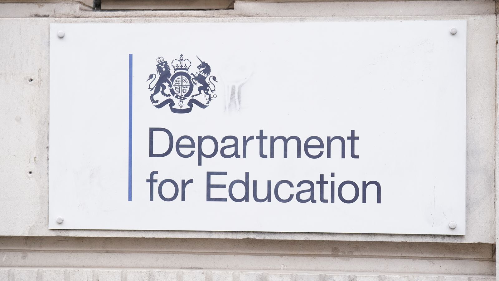 Government gave ‘misleading’ information about student loans, senior committee chair tells Sky News | Politics News