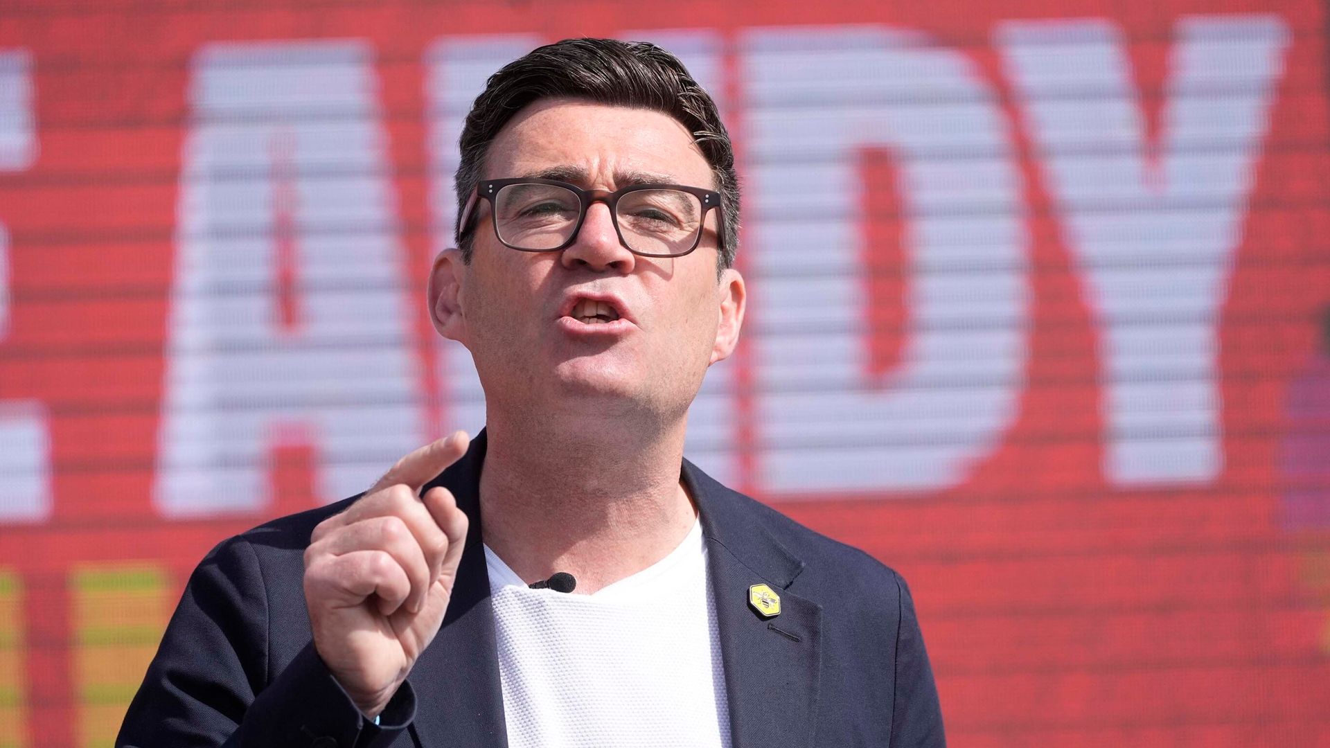 Andy Burnham Says For The First Time That He Would Join Labour Leadership Contest - Beritaja