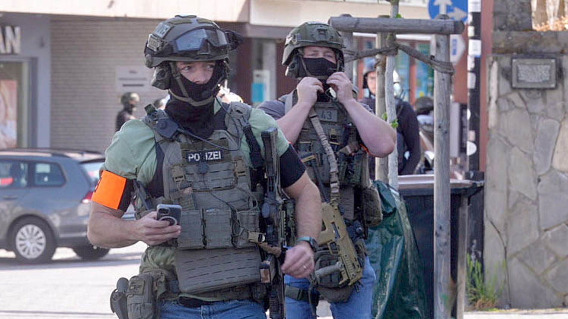 Hostages taken as police surround bank in western Germany
