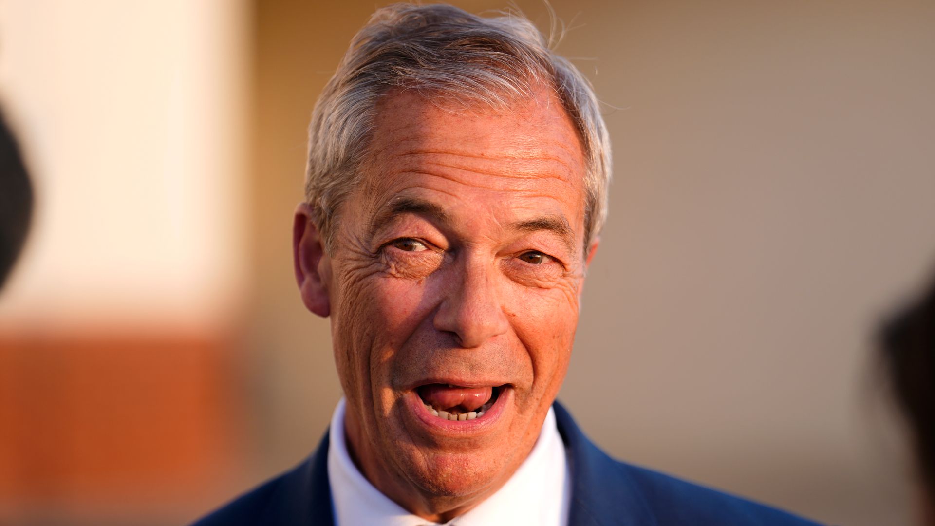 Farage Bought £1.4m Property After Receiving £5m Crypto Gift, Sky News Learns - Beritaja