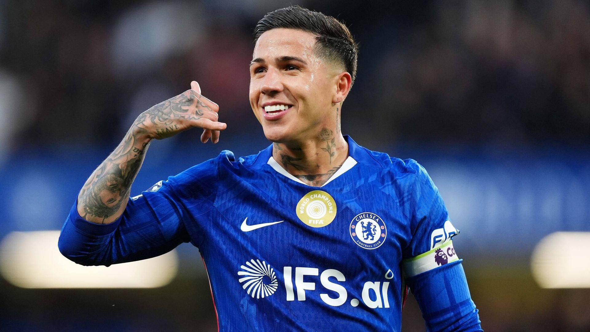 Chelsea set Man City deadline to bid for Fernandez