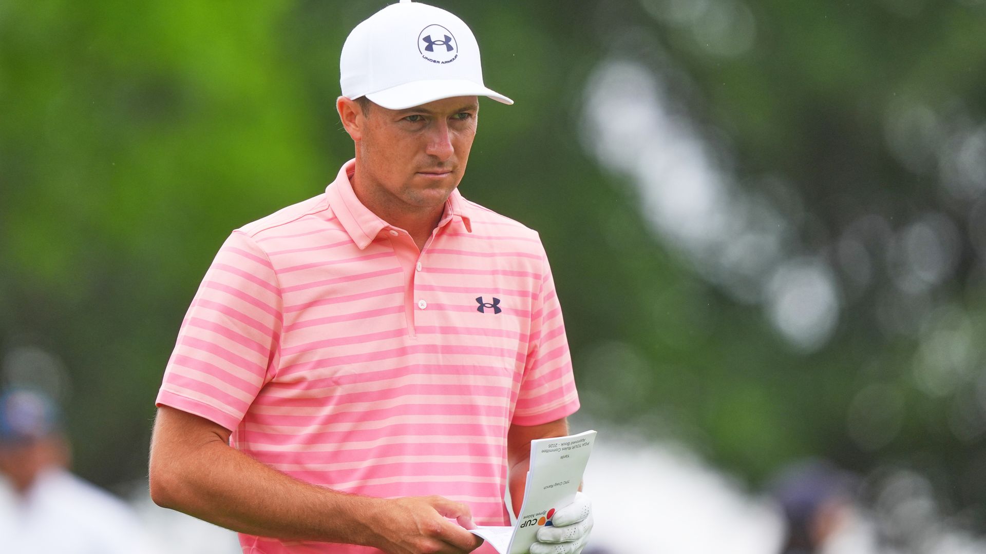 Spieth’s birdie blitz not enough as Kim leads and Scheffler keeps pace