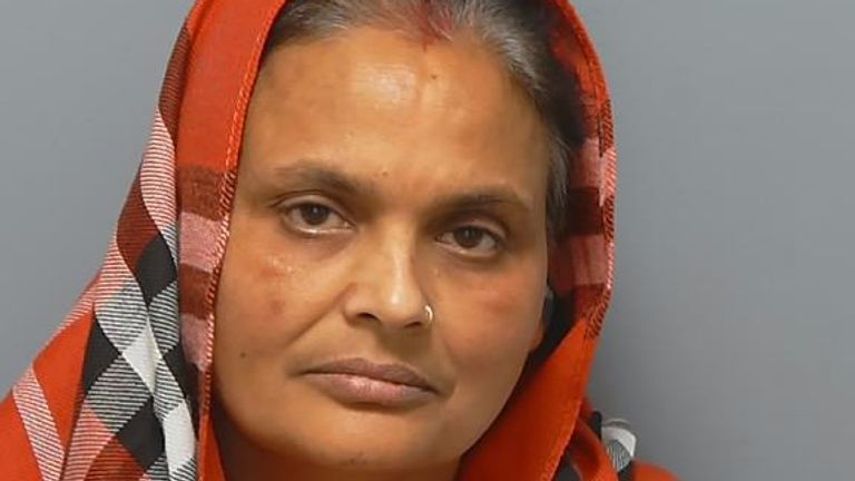 Kiran Kaur została uznana za winną udzielenia pomocy sprawcy poprzez usunięcie broni z miejsca zdarzenia. Zdjęcie: Policja Hampshire / PA