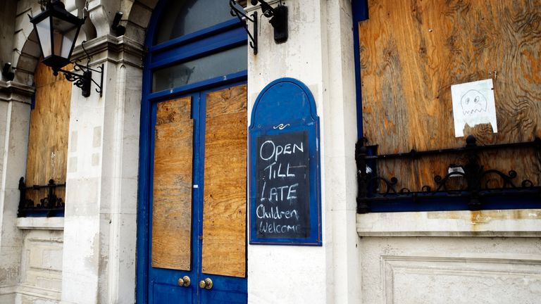 More than 2,000 pubs have closed since the pandemic. File pic: iStock