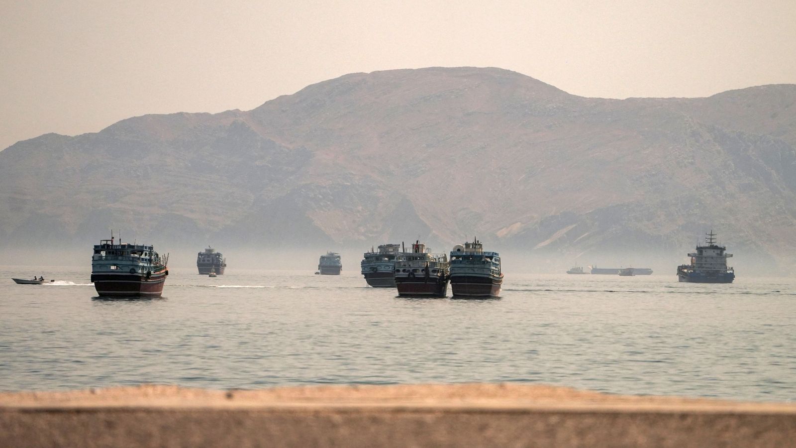 UN suspends Strait of Hormuz evacuation after ship 'hit by projectile'