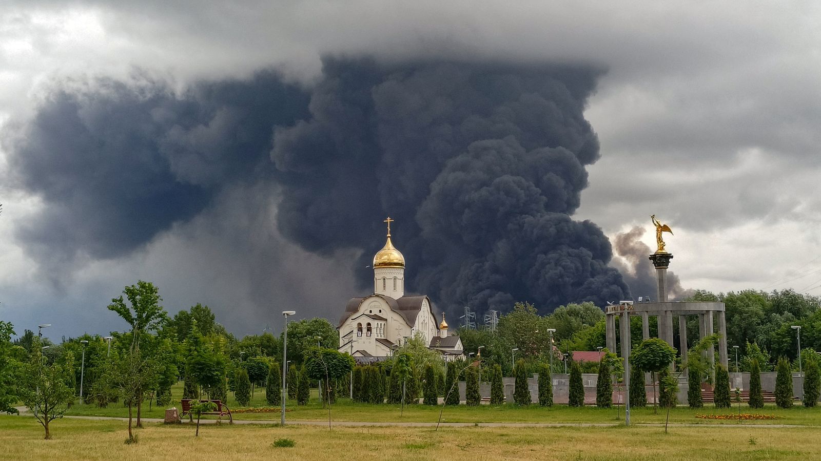 Ukraine destroys key rail bridge as it aims to 'isolate Crimea'