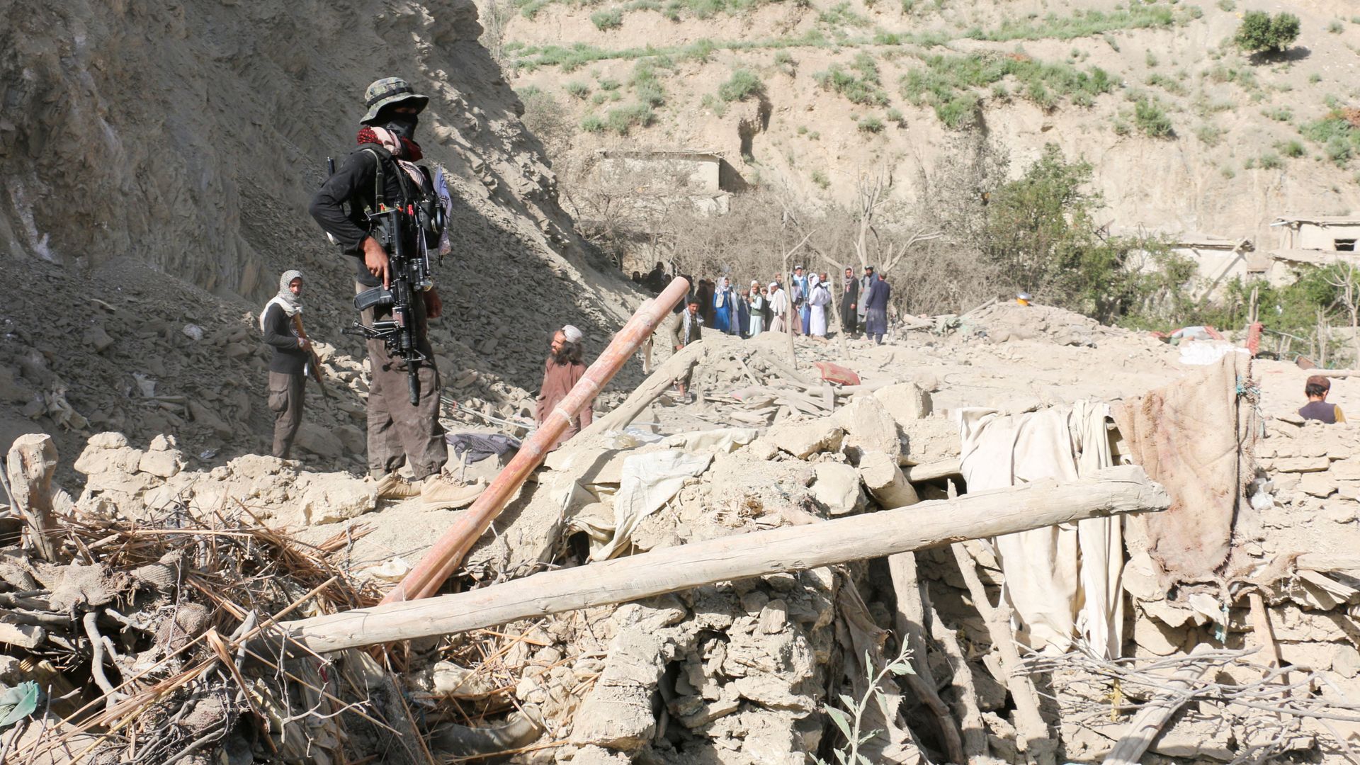 Pakistani airstrikes on Afghanistan kill at least 13
