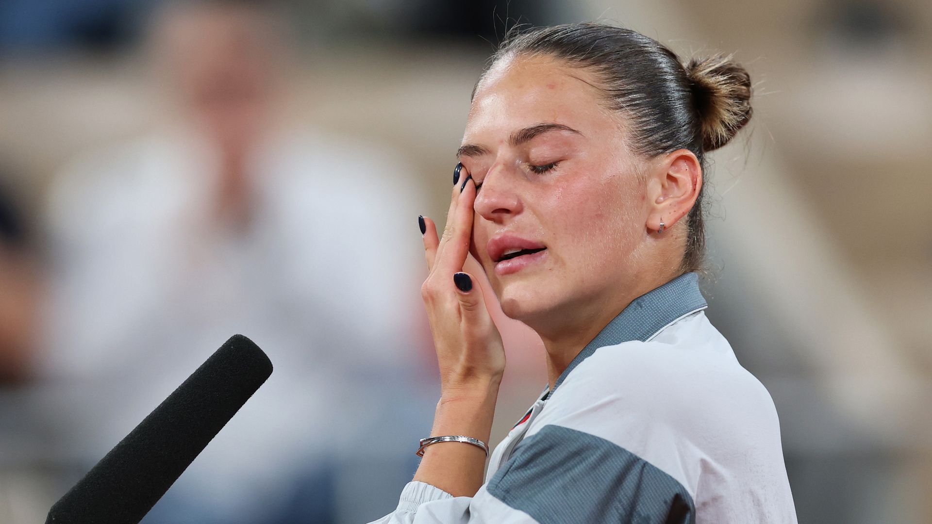 Kostyuk dedicates historic French Open win to Ukraine ahead of Andreeva semi-final