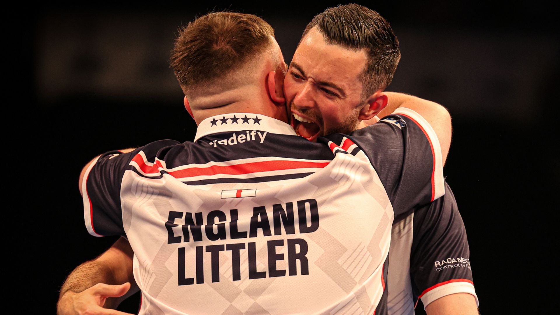 England's Littler and Humphries set up World Cup of Darts quarter with Wales