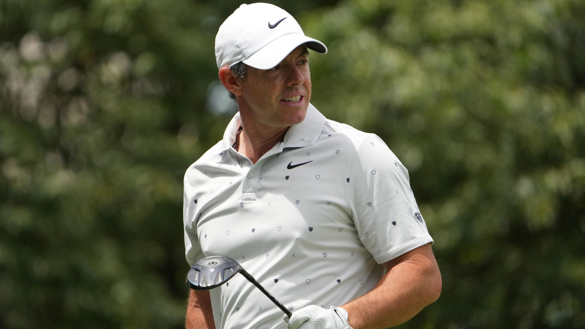 McIlroy moves under par before Memorial Tournament suspended due to storm