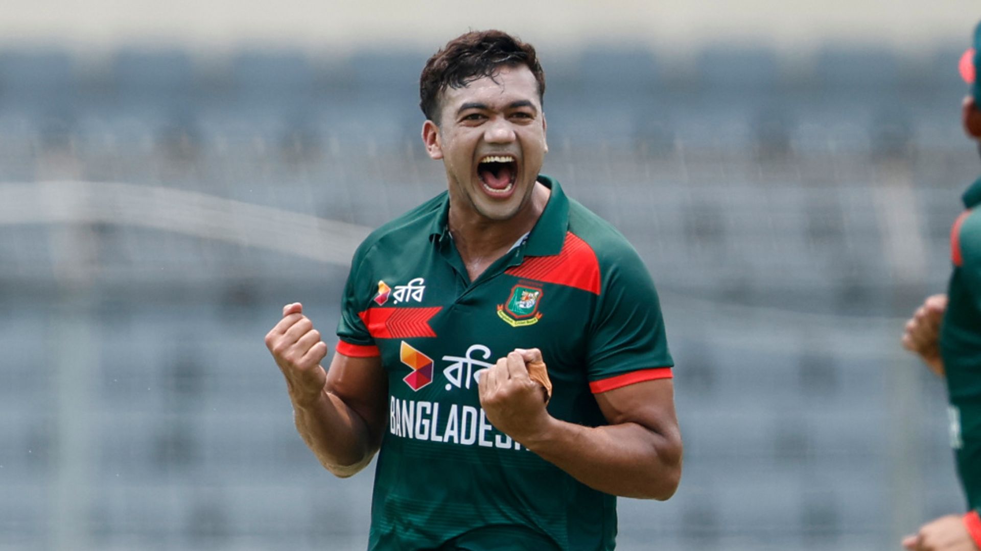 Australia suffer ODI series defeat to Bangladesh after batting collapse