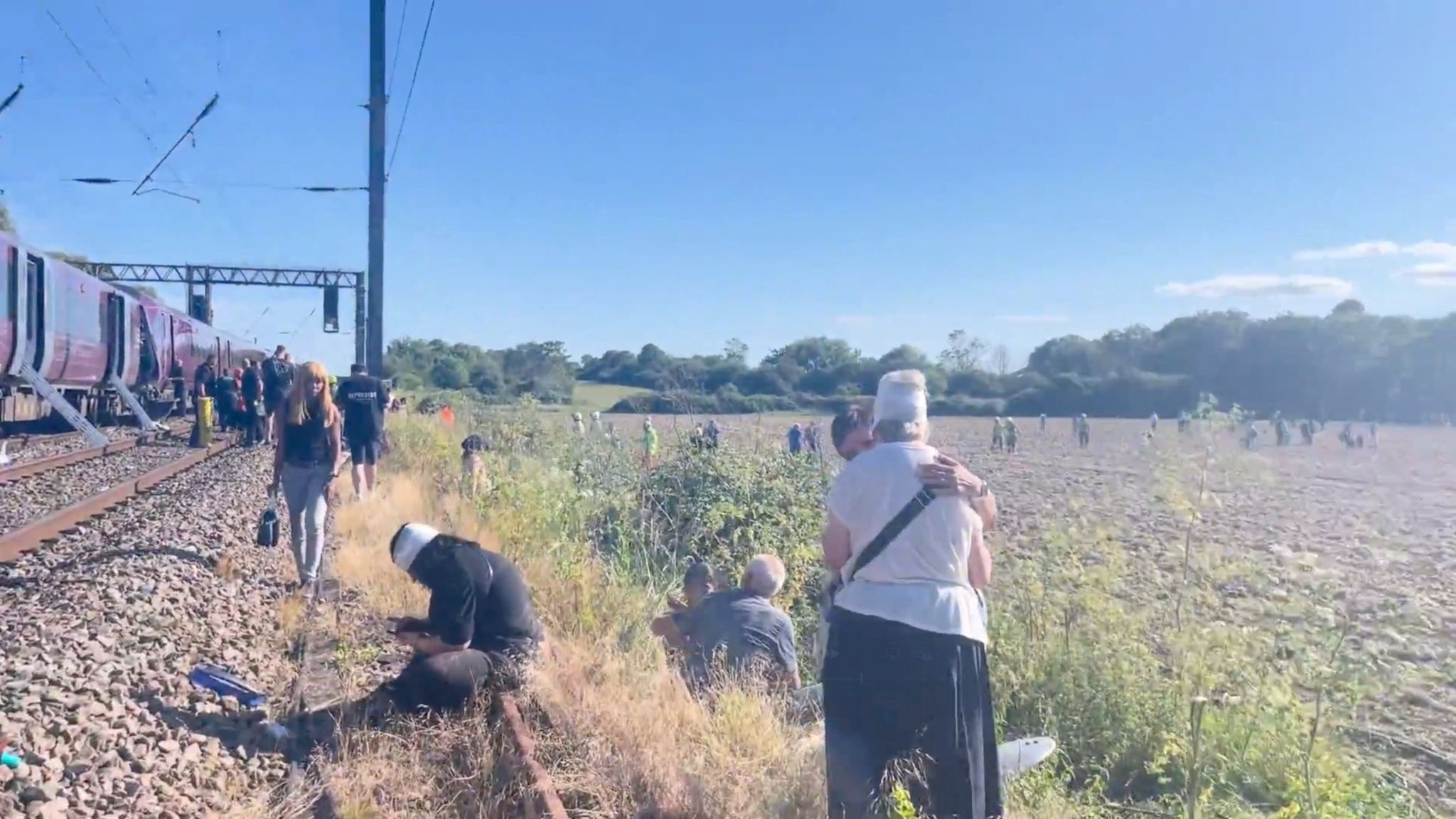 Bedford train crash: Rail passengers to face disruption for a week ...