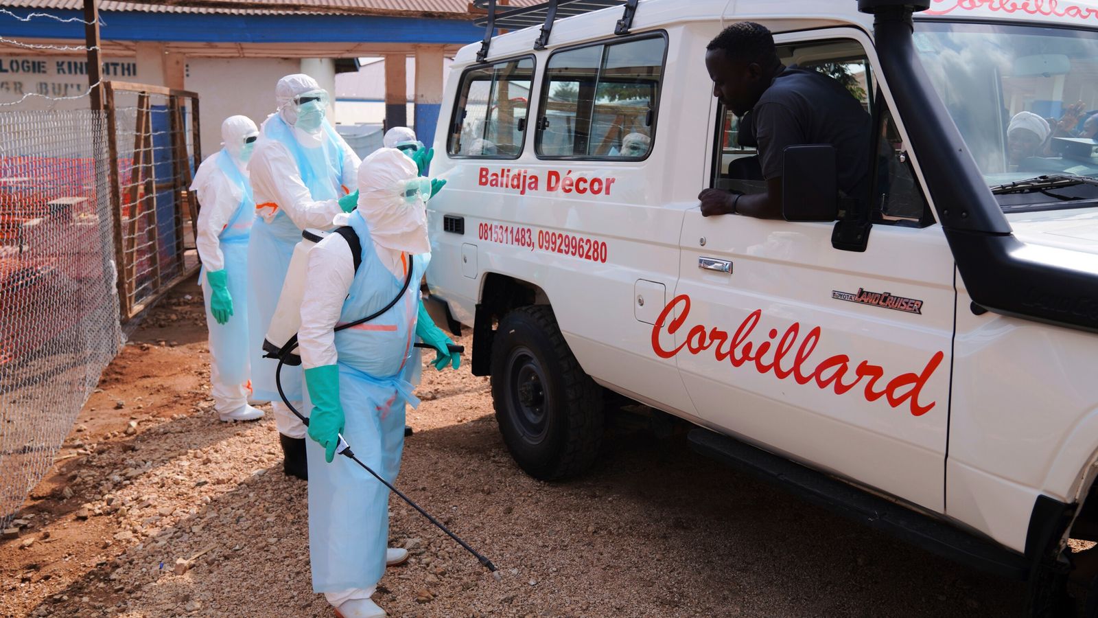 More than 1,000 people killed in Ebola outbreak