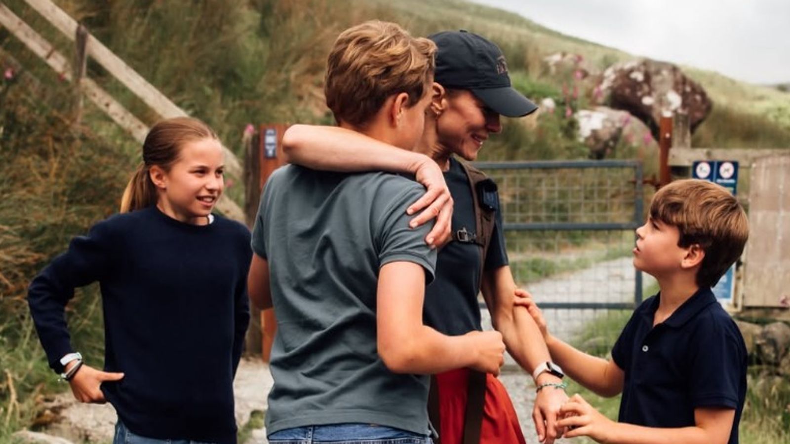 Prinzessin von Wales umarmt Familie am Ende ihrer Wanderherausforderung ...