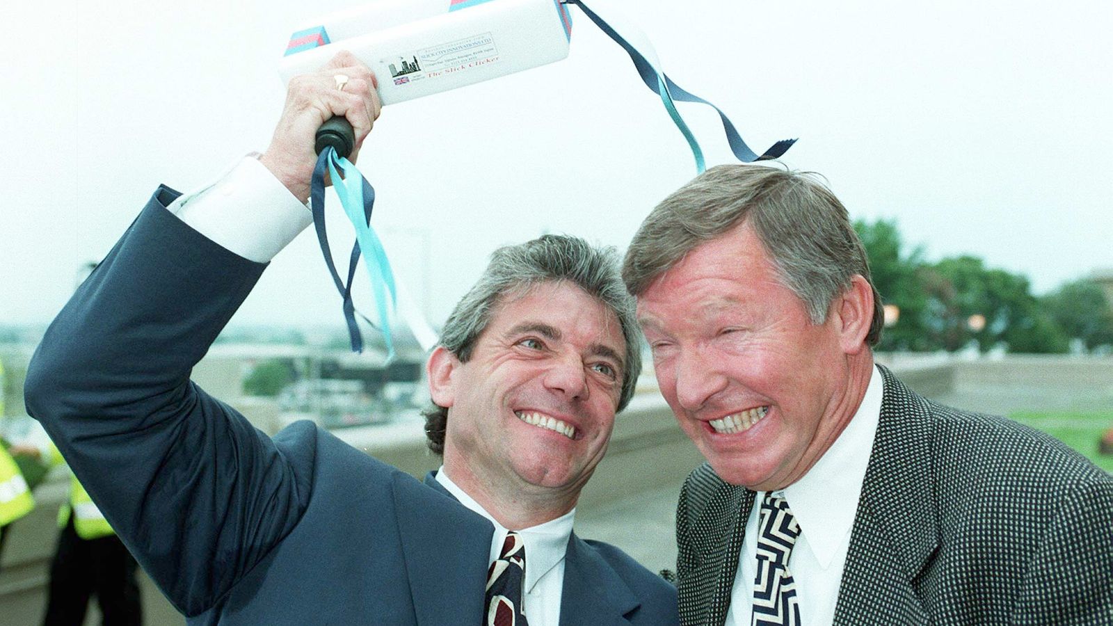 Sir Alex Ferguson pays emotional tribute to Kevin Keegan