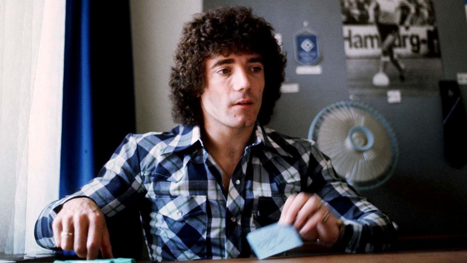 england-and-liverpool-legend-kevin-keegan-dies-aged-75-uk-news-sky-news