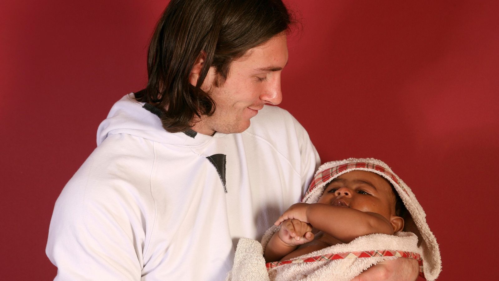 World Cup: The story behind Lionel Messi and Lamine Yamal's viral photo