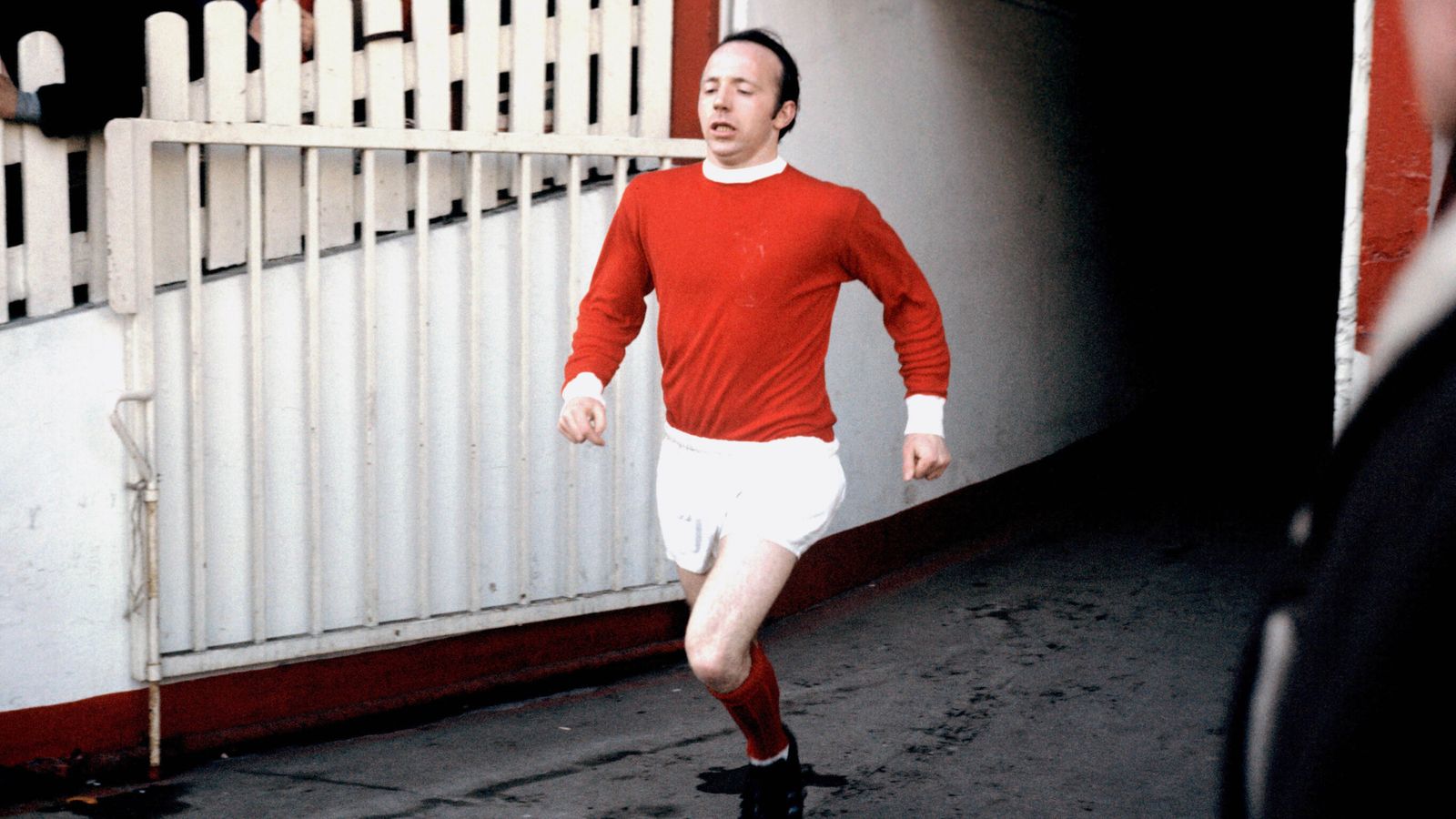 World Cup winner Nobby Stiles died with brain condition caused by repeatedly heading football
