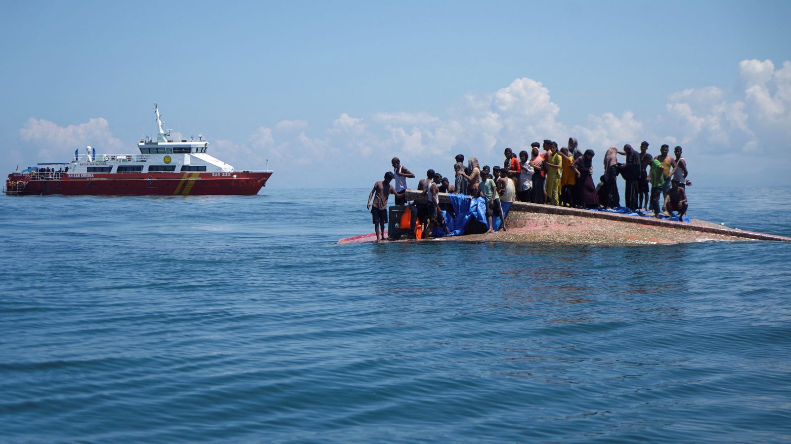 Hundreds of Rohingya feared dead after boats carrying refugees ‘capsize’ in Bay of Bengal | World News