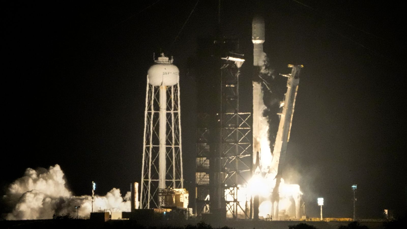 SpaceX latest: What we know about abandoned rocket crashing into the ...