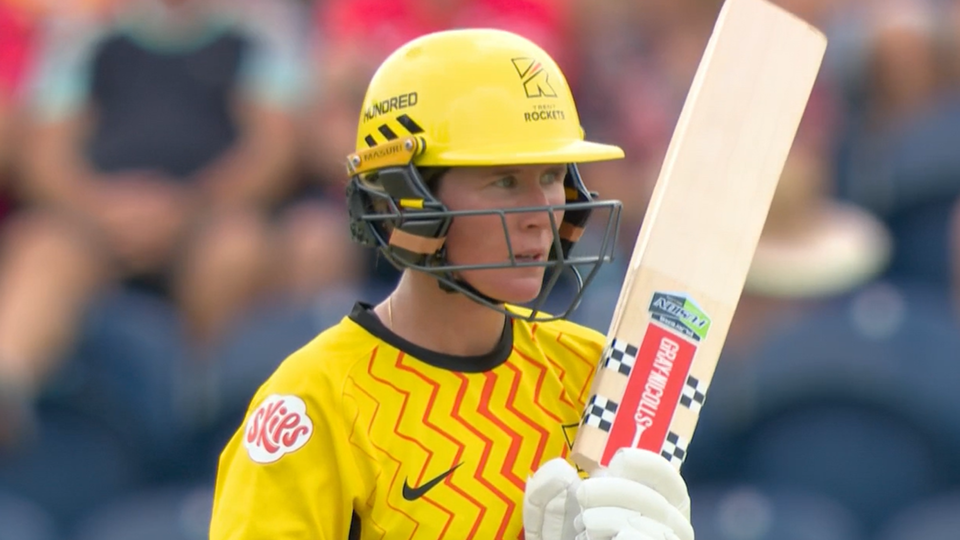 Mooney fifty helps Rockets cruise past Fire