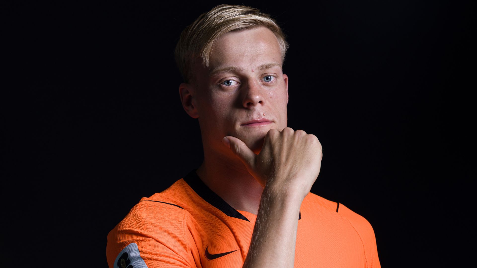 Why Van Hecke holds the key to unlocking De Zerbi ball at Spurs