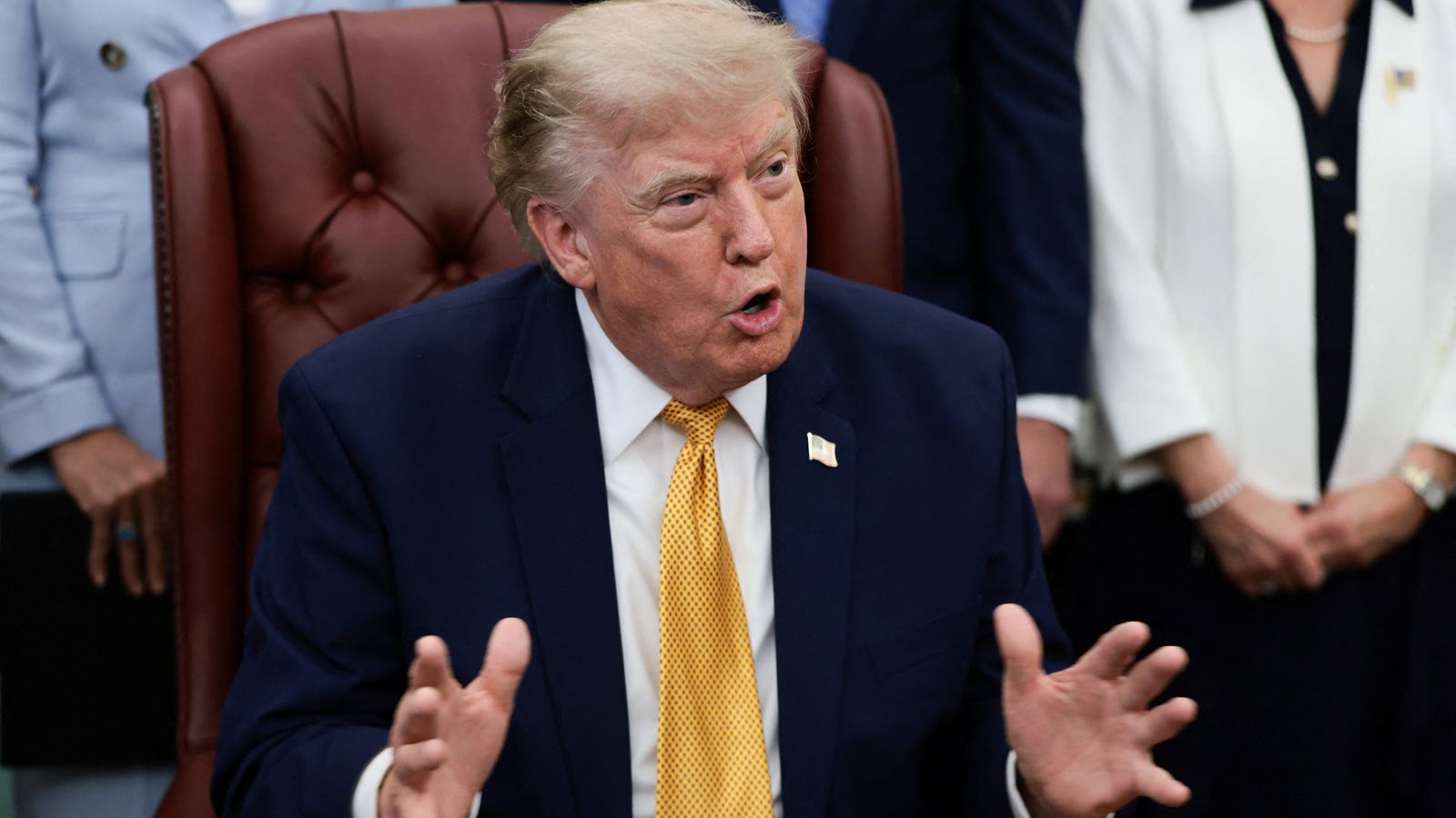 Trump Warns Iran as Negotiations for New Deal Resume Amid Escalation - News Directory 3