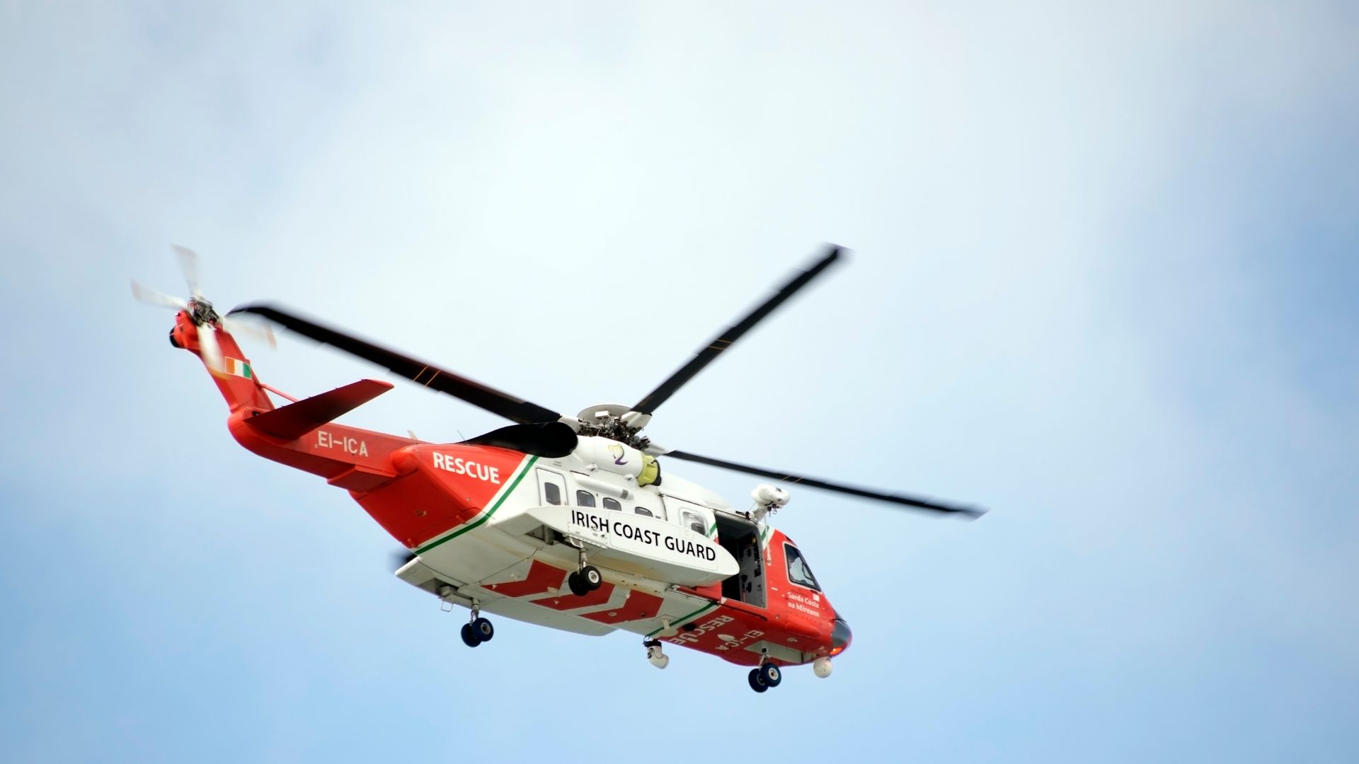 Man airlifted to hospital after 'shark bite' off Irish coast