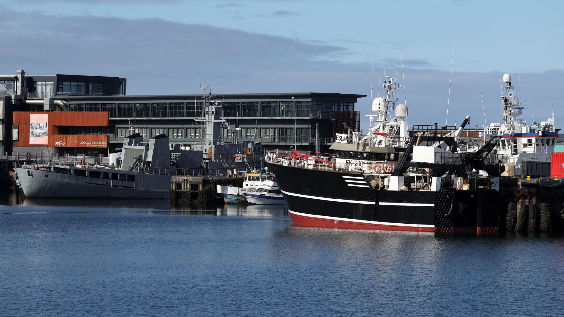 Icelanders head to polls for referendum on whether to resume talks to join EU