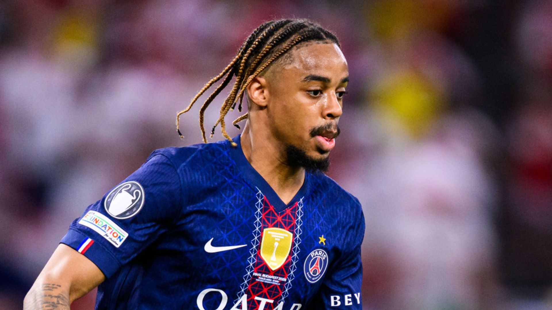 Liverpool Barcola deal difficult to complete after talks with PSG