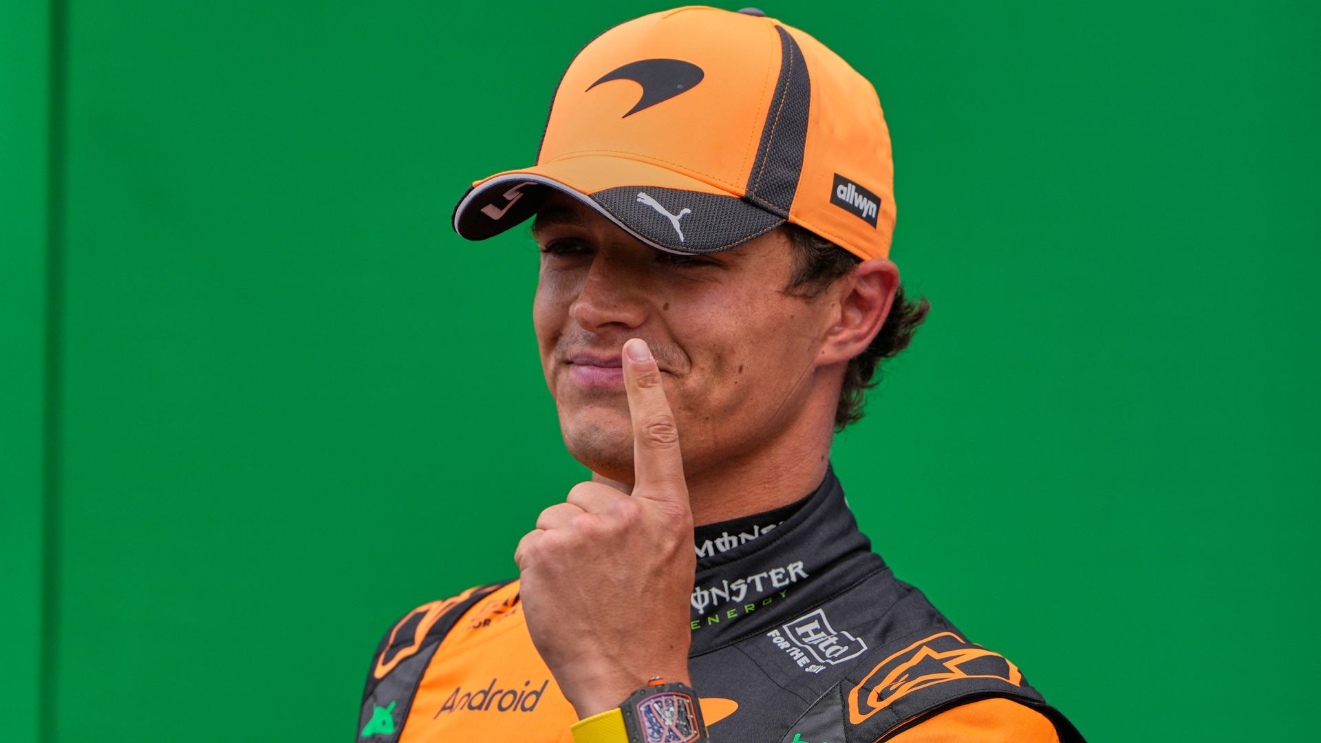 Norris beats Russell to Dutch GP pole