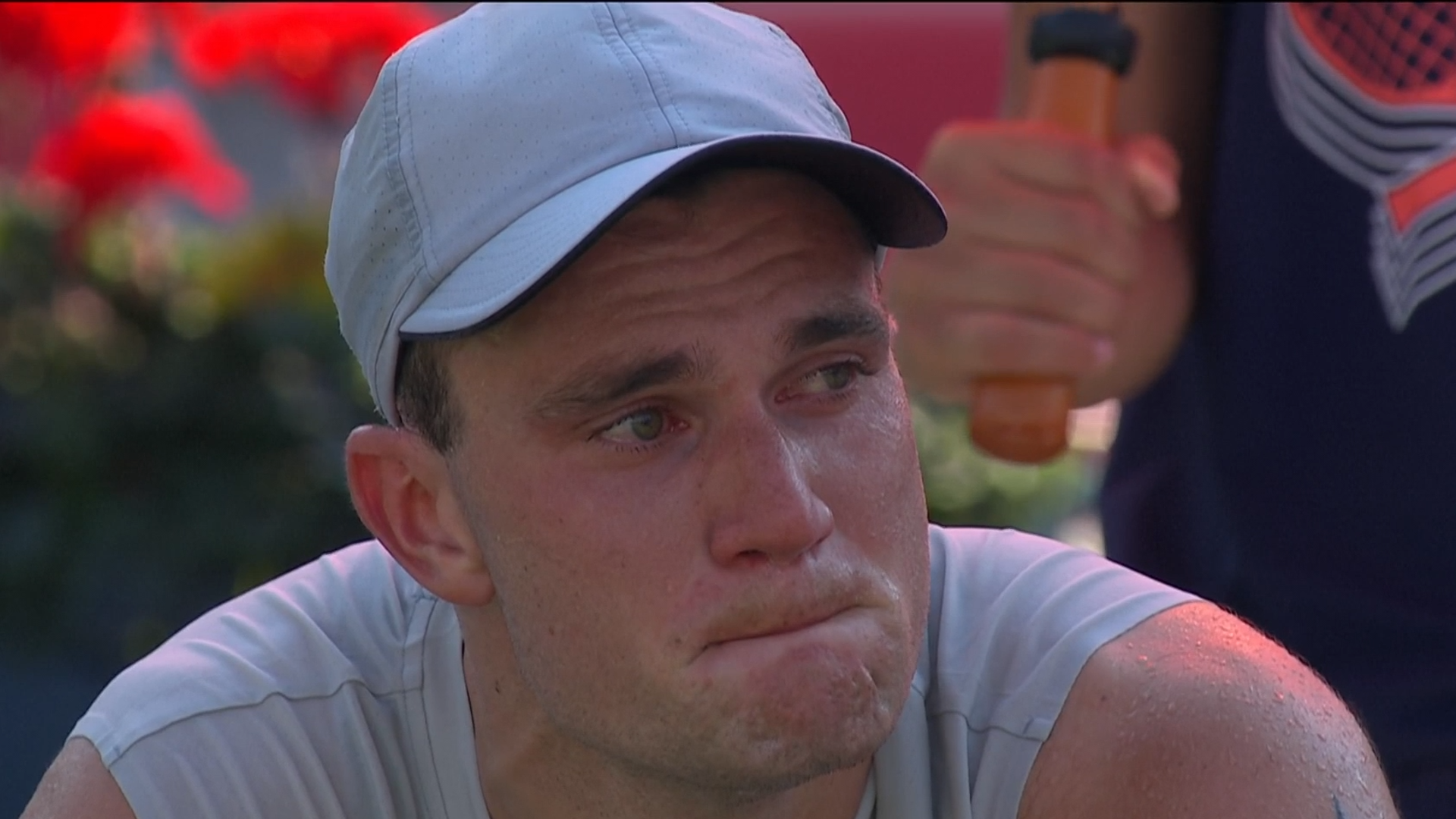 Draper in tears amid injury concern during defeat in Montreal