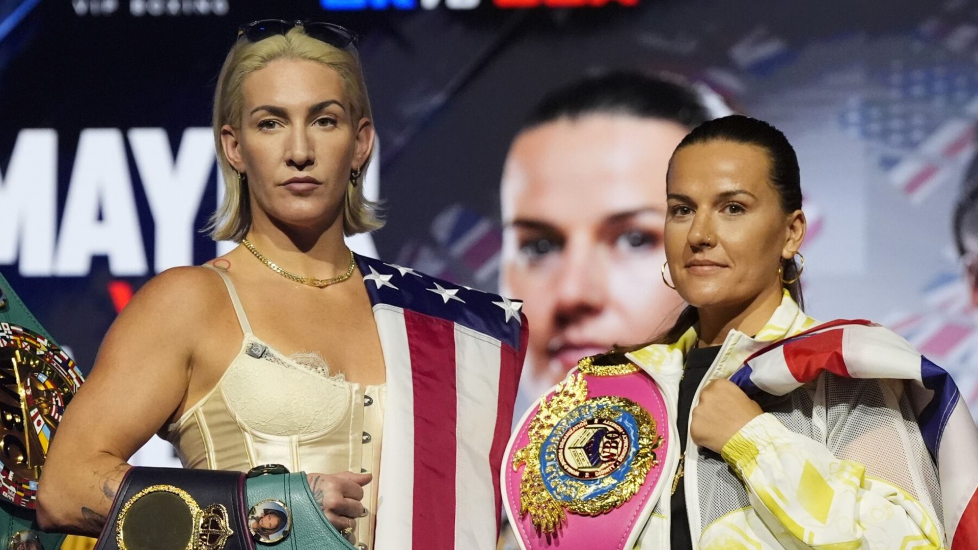 Remember me? Mayer quizzed by old foe Baumgardner at press conference