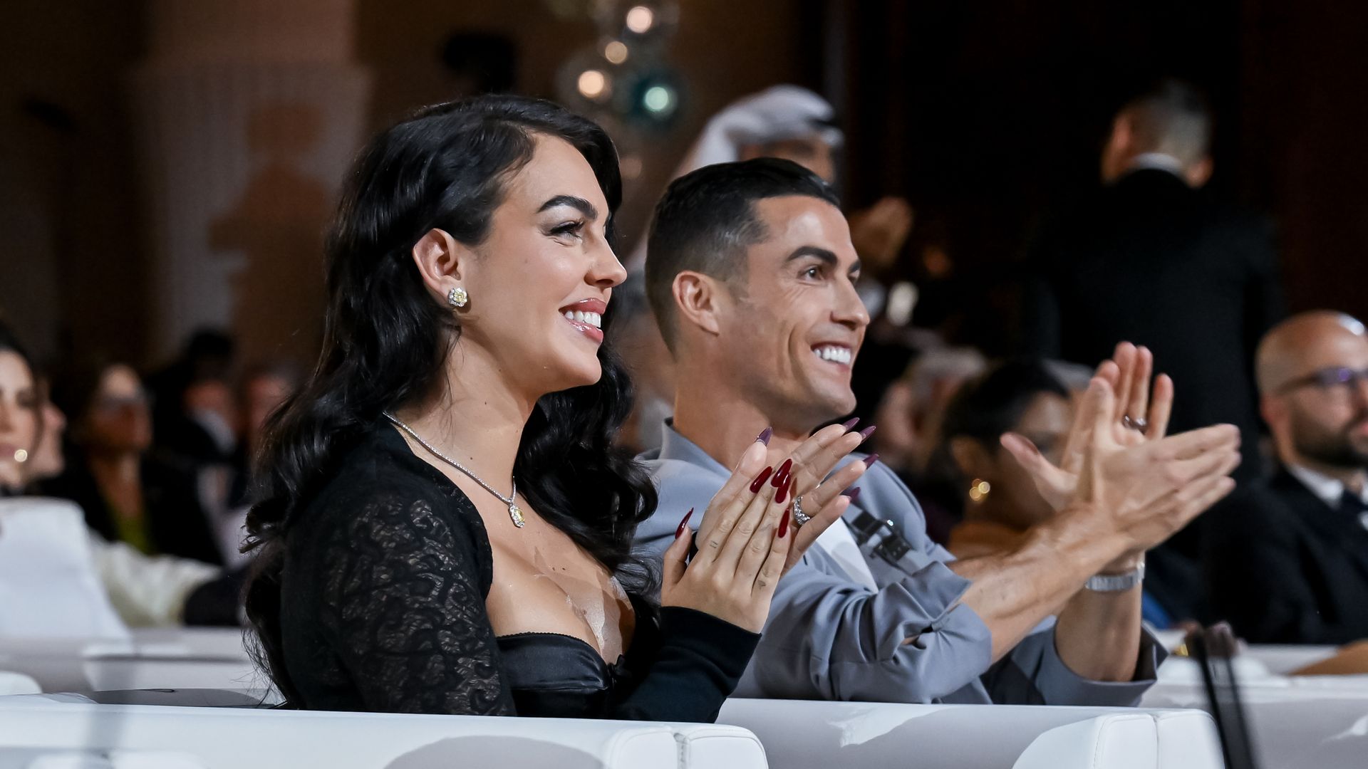 Ronaldo marries long-time girlfriend