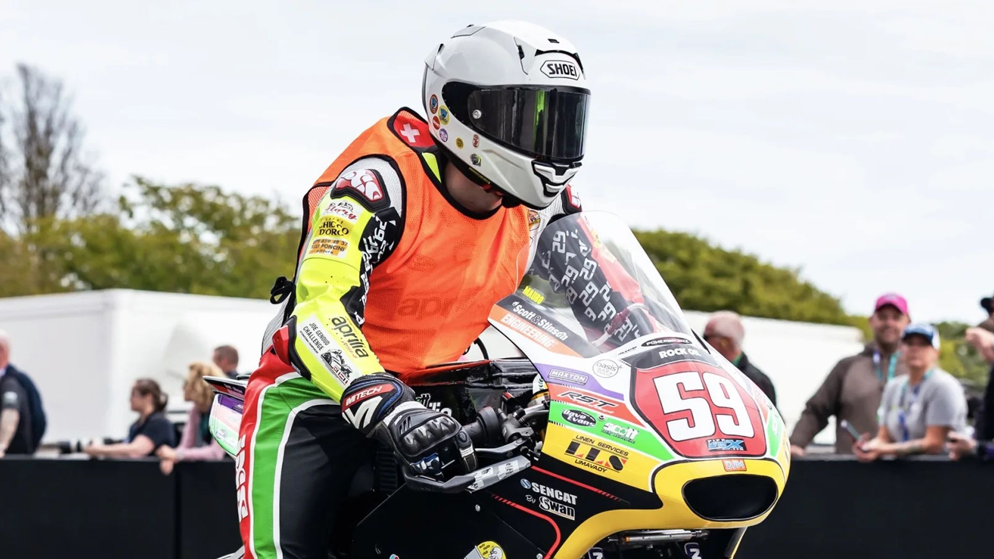british-motorbike-racer-is-second-to-die-in-qualifying-for-manx-grand