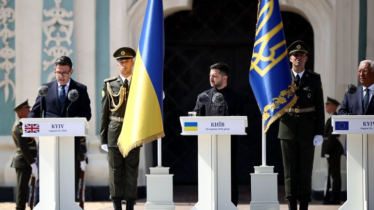 Watch live from Kyiv as officials and leaders mark Ukraine's independence